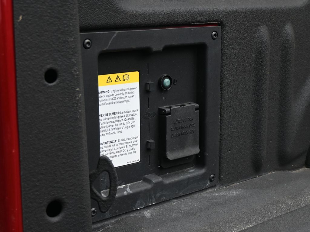 Used 2024 Red Metallic Ford XLT image 51