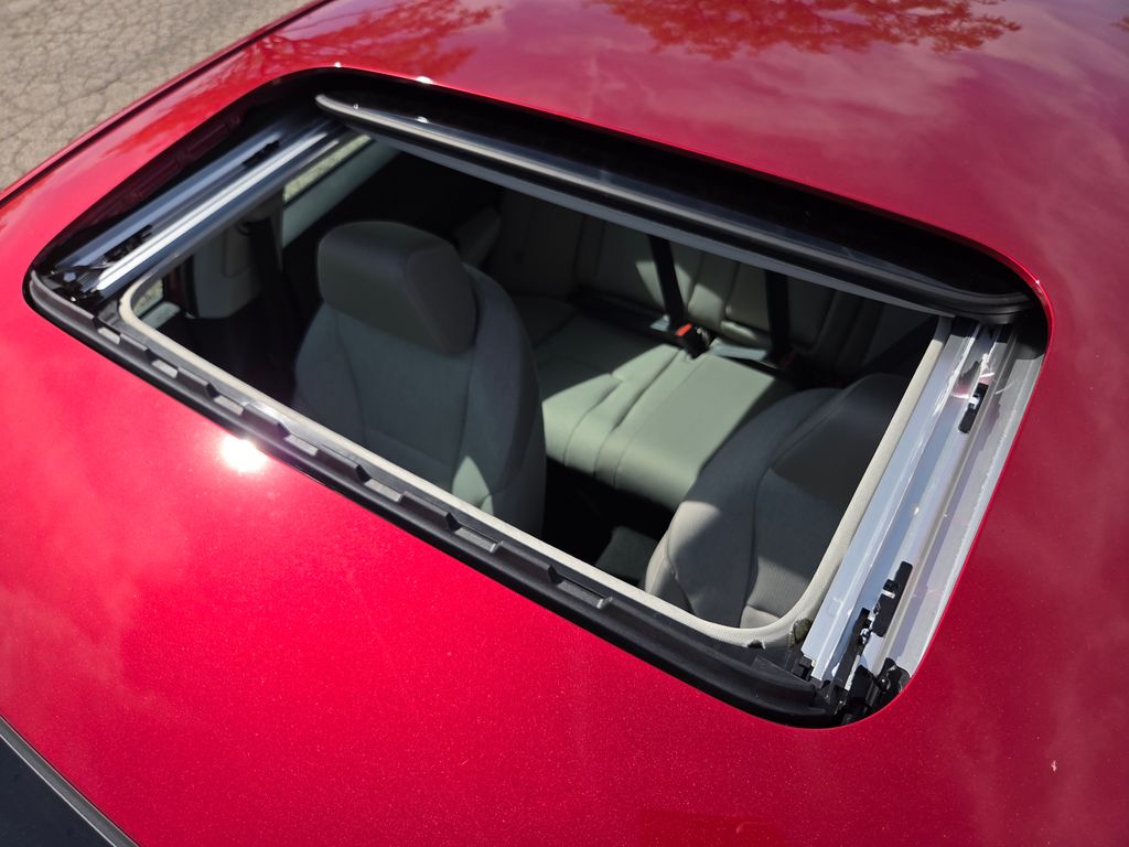 New 2026  Honda SE image 3