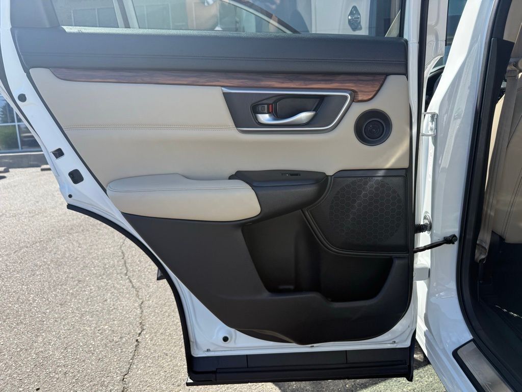 2022 Honda CR-V Hybrid Touring
