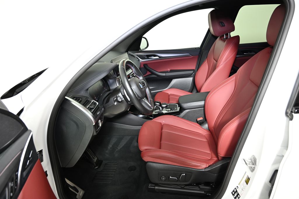 Thumbnail: 2024 BMW X3 - 15