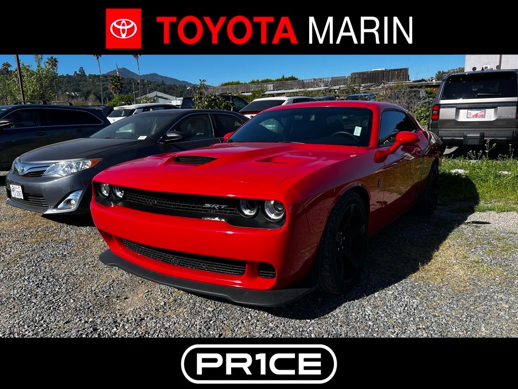 2017 Dodge Challenger SRT Hellcat RWD