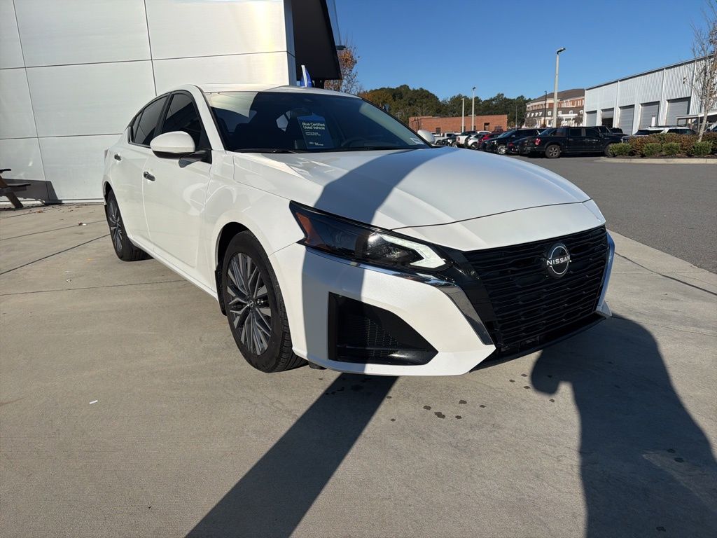 2023 Nissan Altima SV FWD
