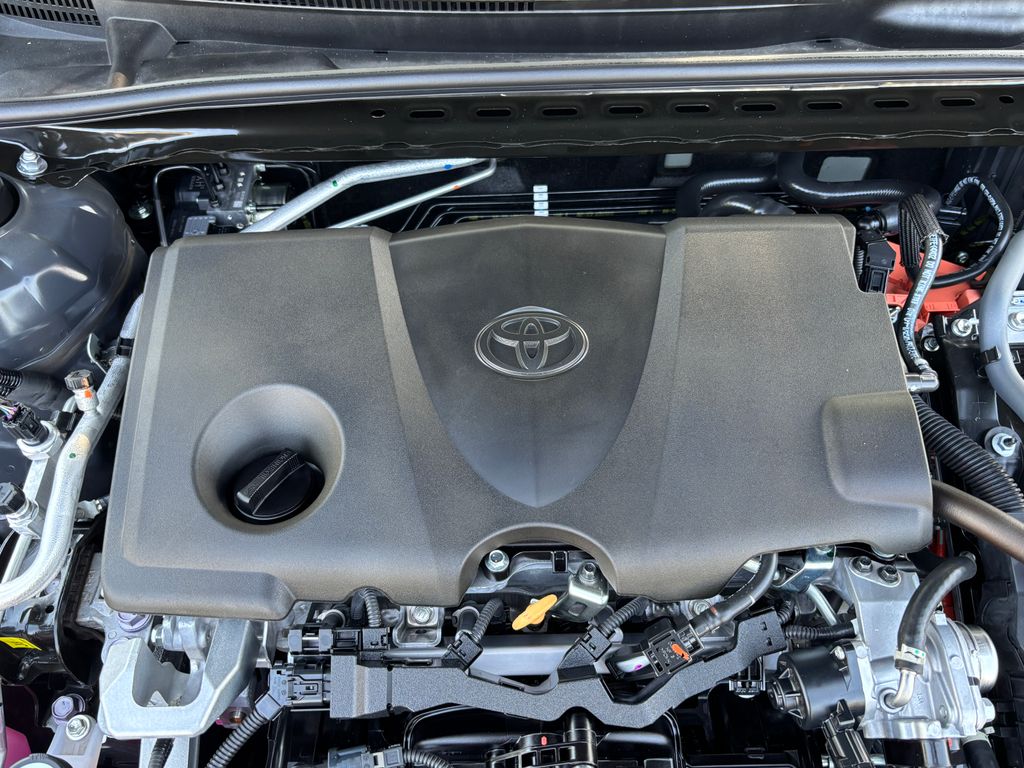 Thumbnail: 2025 Toyota Camry - 31