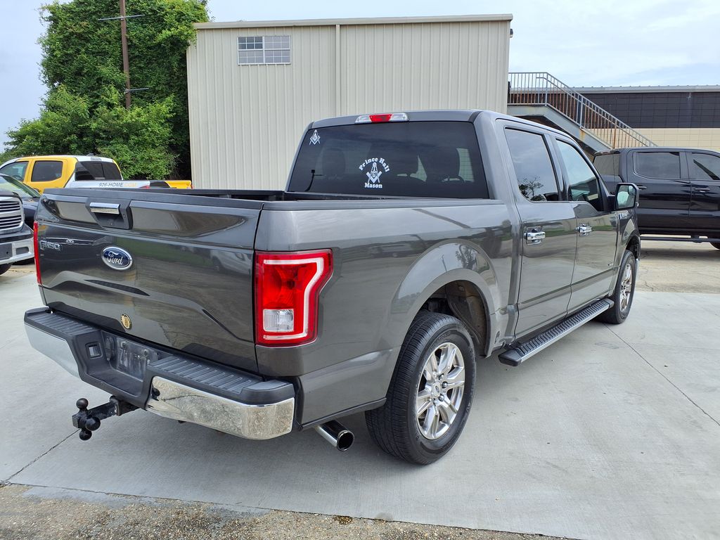 Used 2016 Gray Ford XLT image 6