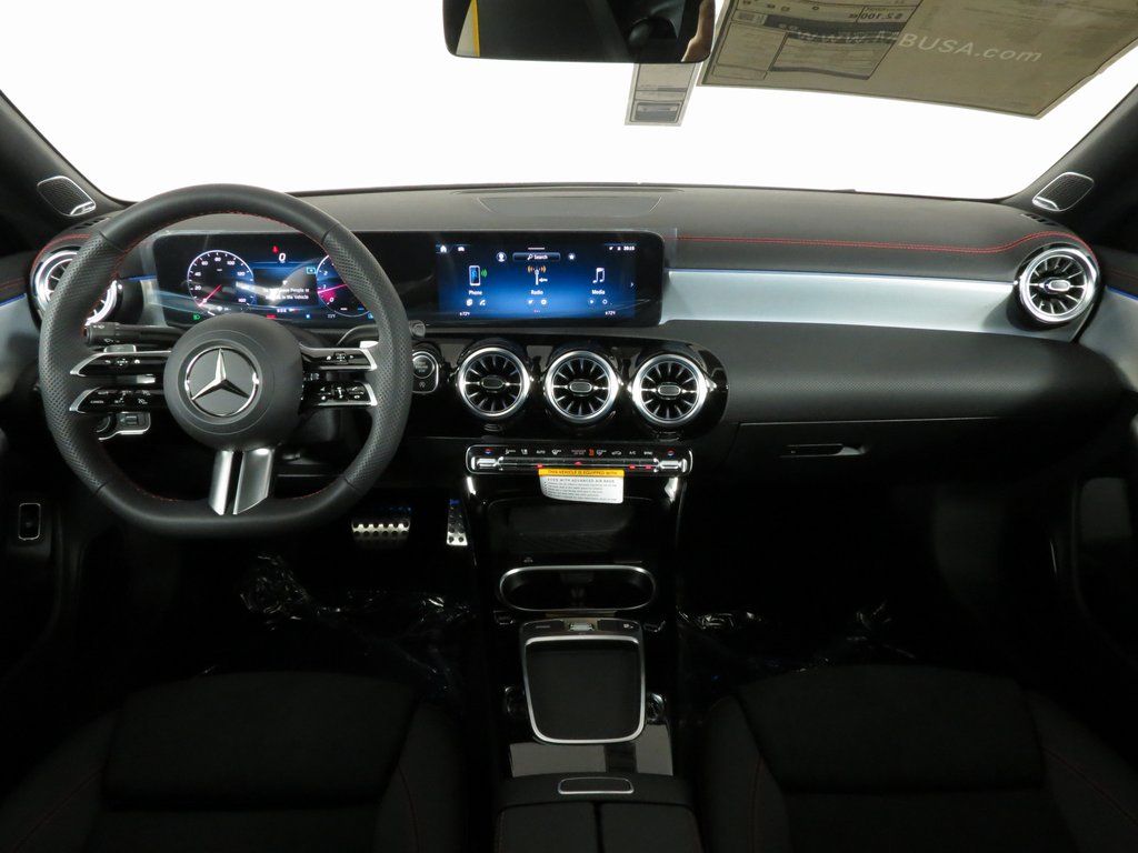 2025 Mercedes-Benz CLA 250 3