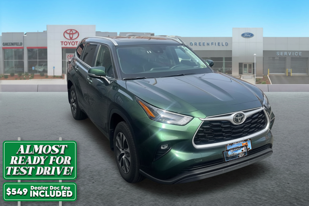 2025 Toyota Highlander LE