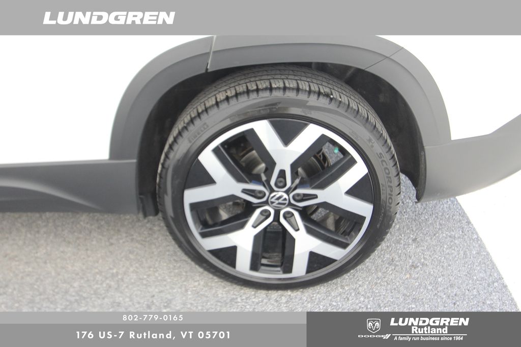 Used 2023 Volkswagen Taos SUV
