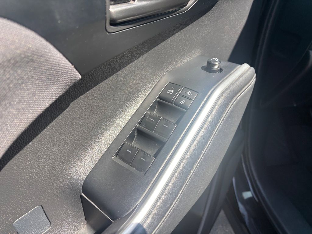 Used Car 2025 Toyota Highlander  Limited For Sale Under $40,000 In Austin, Texas