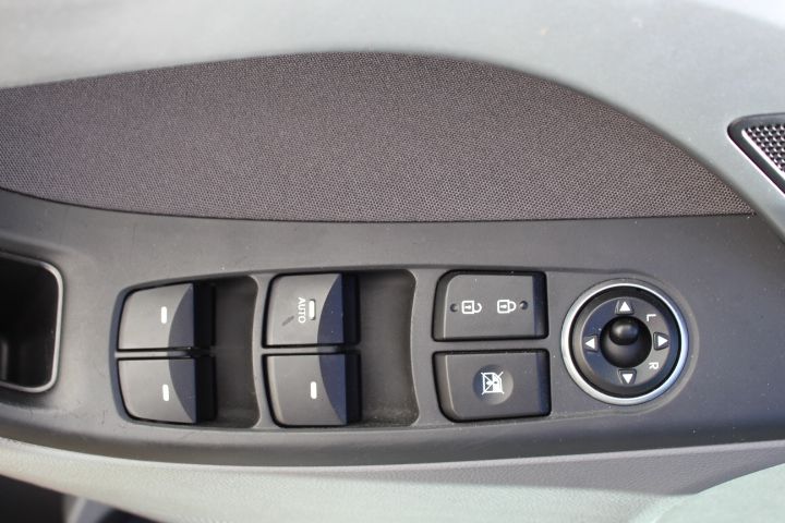 Used Car 2016 Hyundai Elantra  Se For Sale Under $10,000 In Georgetown, Texas