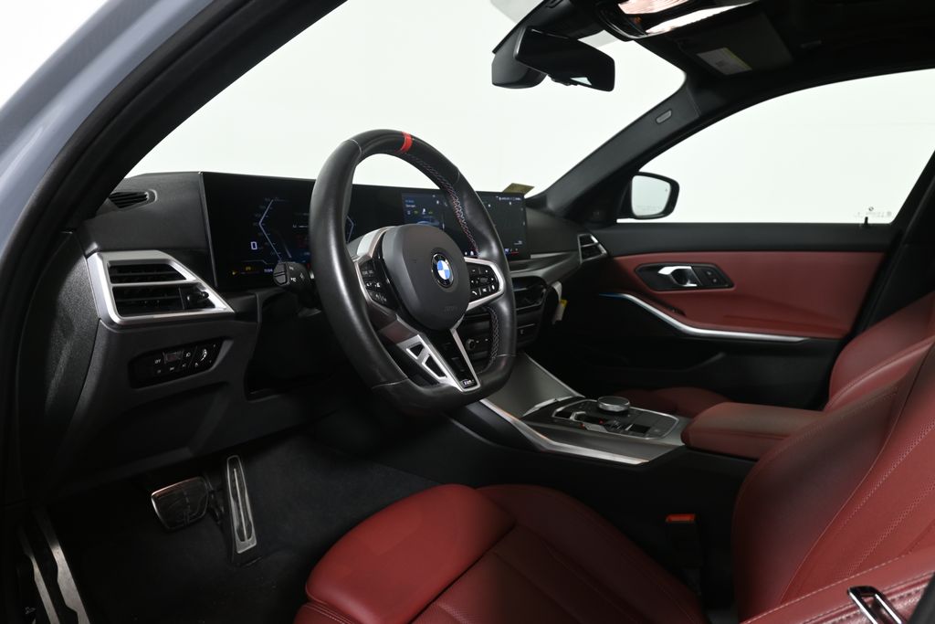 Thumbnail: 2025 BMW 3 Series - 4