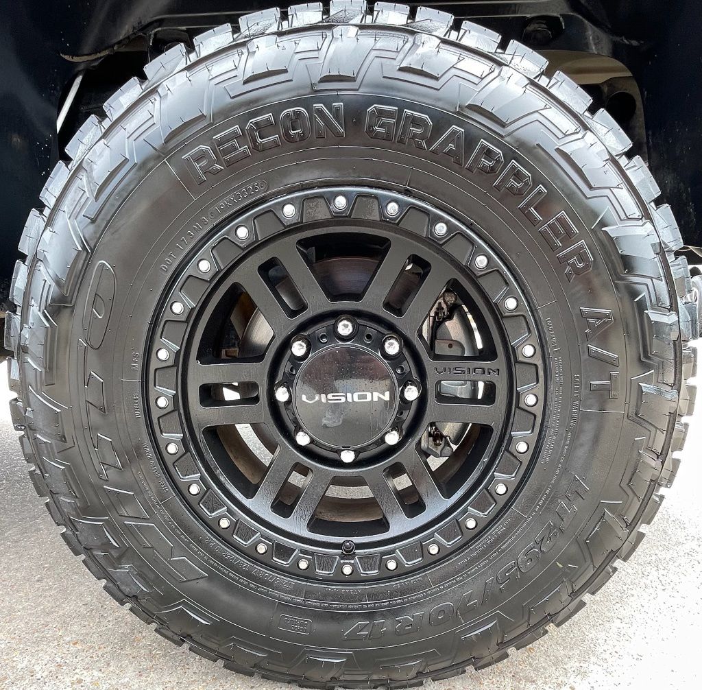 2018 Ram 2500 Tradesman White at EAG Ford Navasota