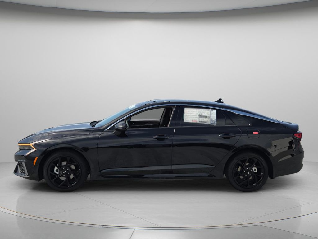 2026 Kia K5 - $30,515