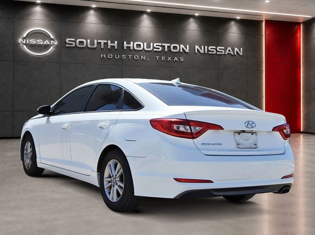 2017 Hyundai Sonata SE White at Autostrade
