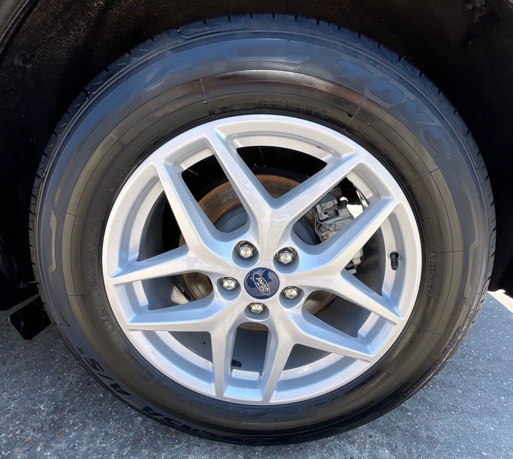2021 Ford Edge SEL Gray at DeMontrond Ford