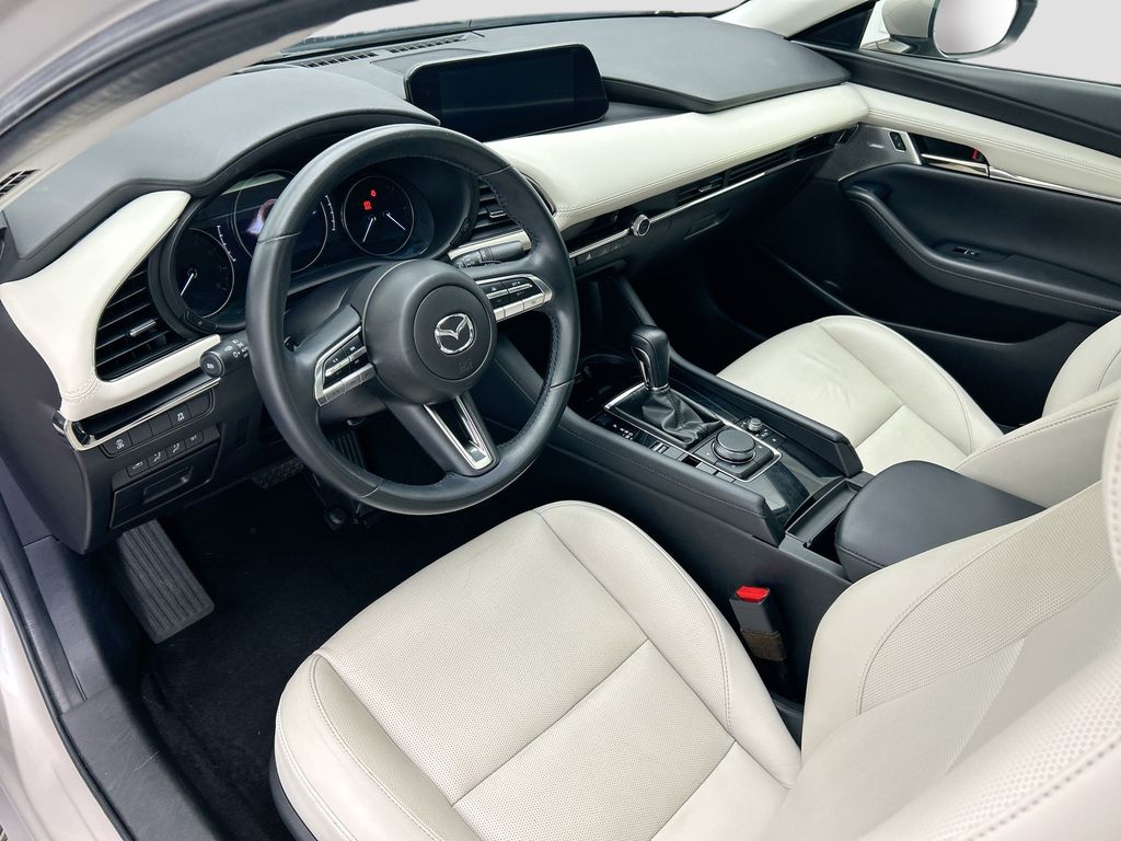 Thumbnail: 2022 Mazda Mazda3 - 9