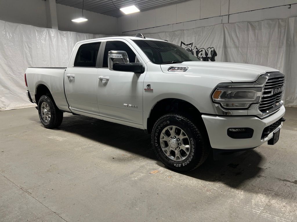 2024 RAM 2500 Laramie Crew Cab 4WD