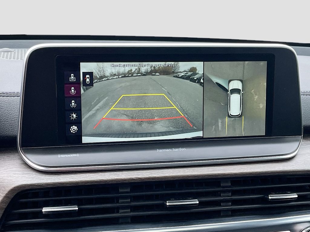 Used 2021 White Kia SX image 14