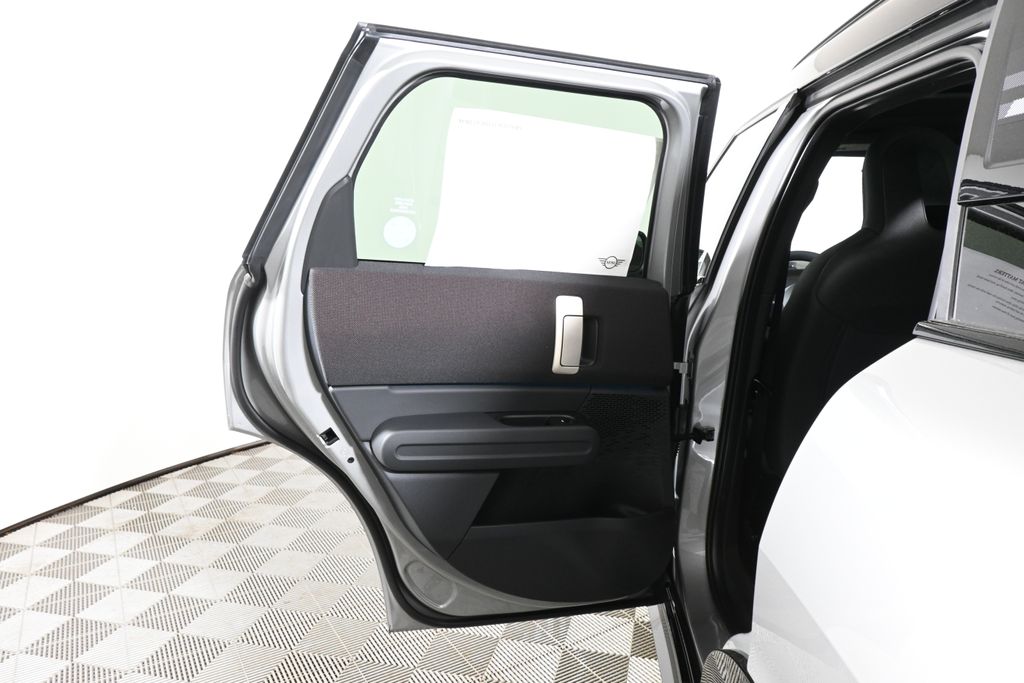 Thumbnail: 2027 MINI Cooper Countryman - 30
