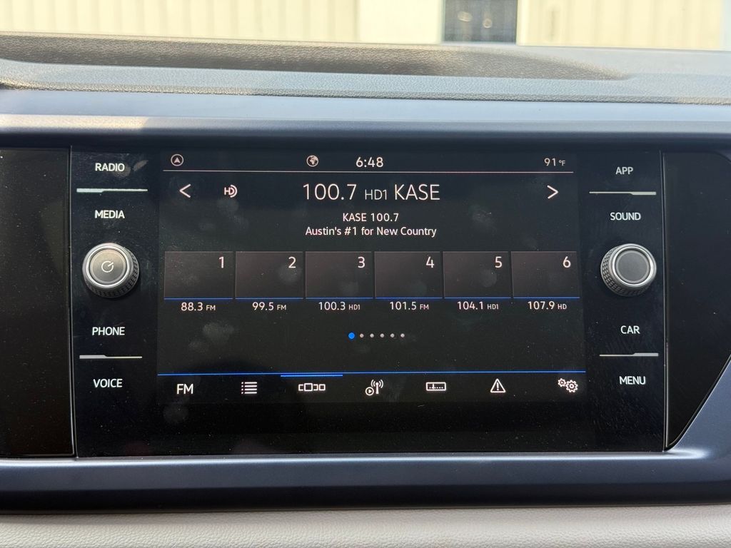 Used Car 2023 Volkswagen Taos  1.5t Se For Sale Under $25,000 In Austin, Texas