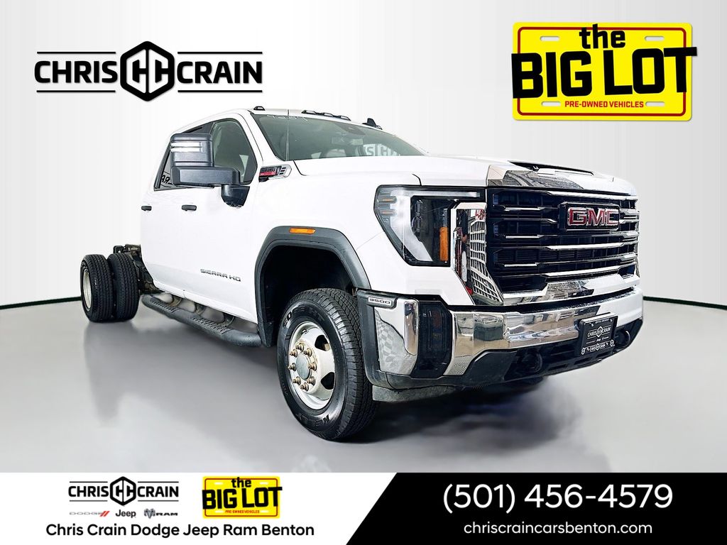 2024 GMC Sierra 3500HD Pro Crew Cab LB 4WD