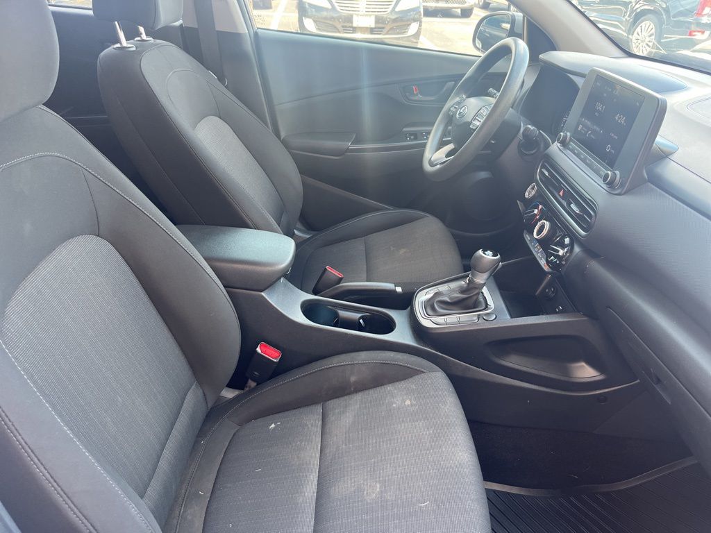 2023 Hyundai Kona SEL 25