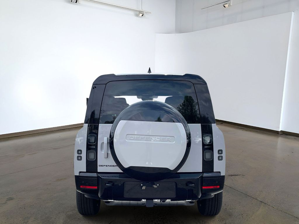 New 2026 Gray Land Rover X-Dynamic SE image 5