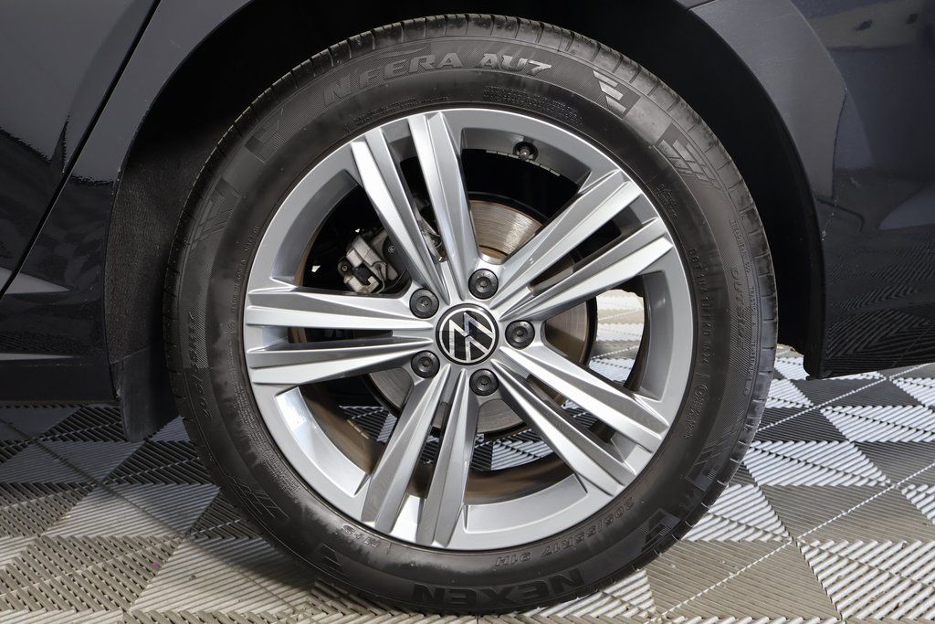 Thumbnail: 2024 Volkswagen Jetta - 14