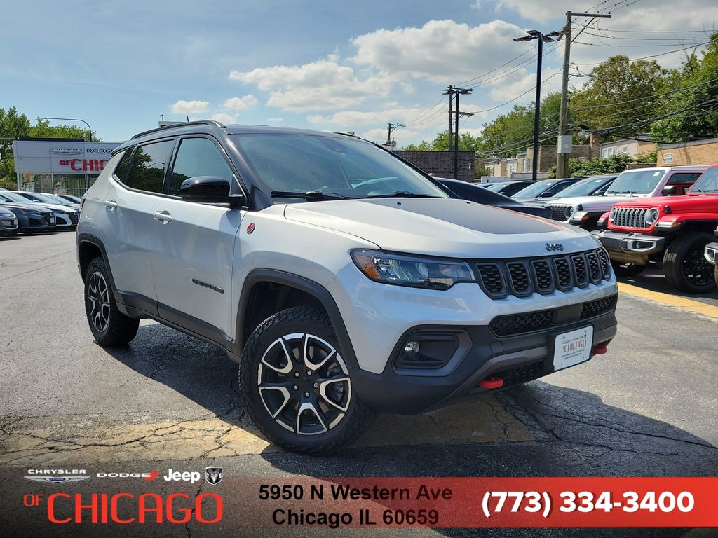 Silver Zynith Metallic Clearcoat 2024 Jeep Compass SUV / Crossover Four-Wheel Drive 8-Speed Automatic