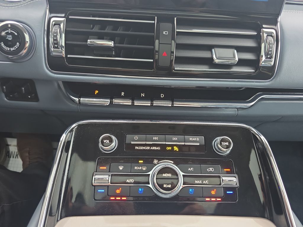 Used 2022 Blue Lincoln Black Label image 31