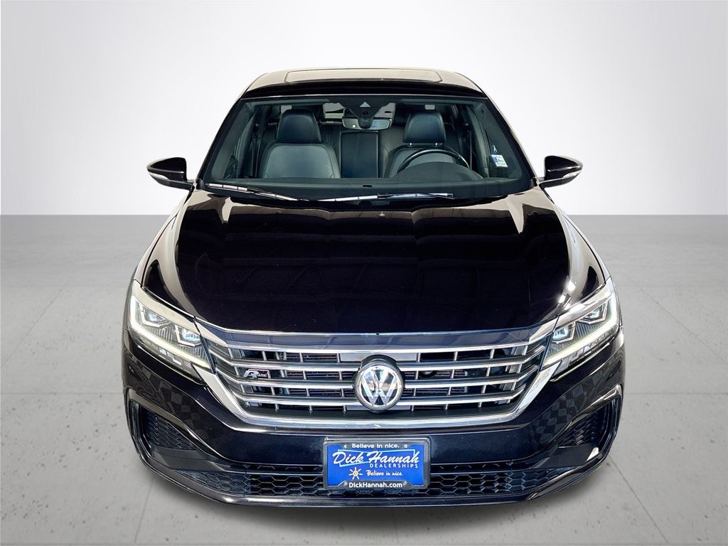 2021 Volkswagen Passat 2.0T R-Line