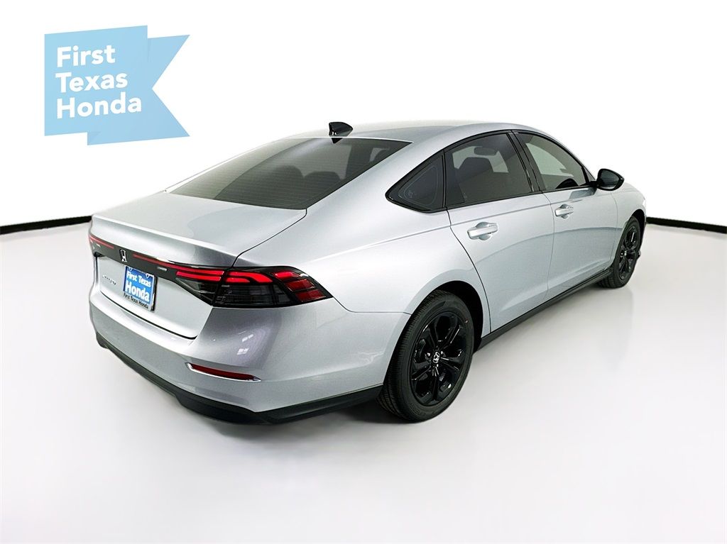 2025 Honda Accord SE photo