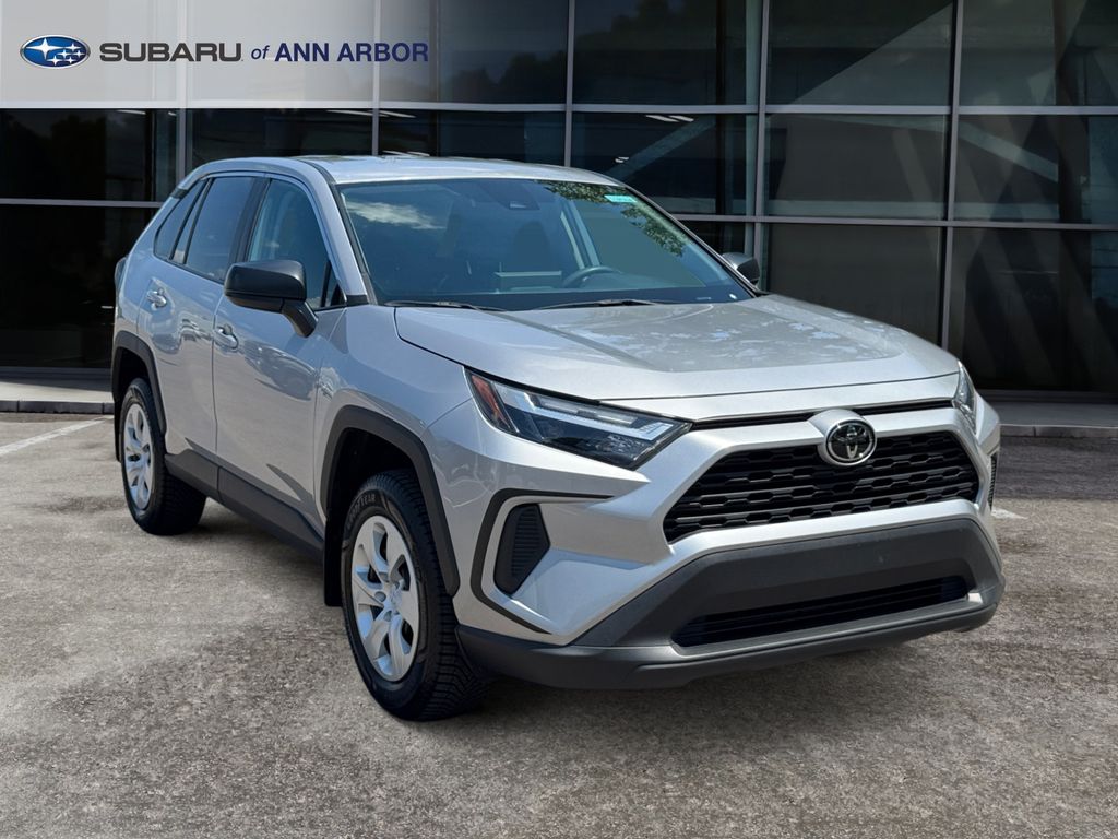  2023 Toyota RAV4 LE AWD   