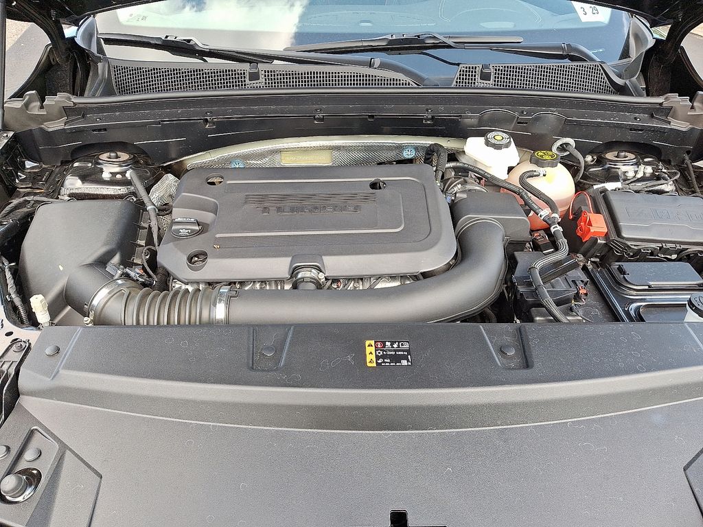 2023 Buick Envision Essence 29