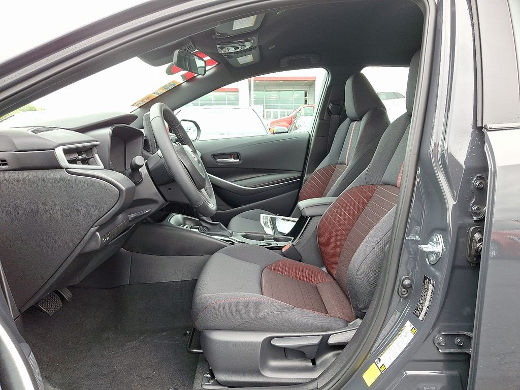 Thumbnail: 2025 Toyota Corolla - 14