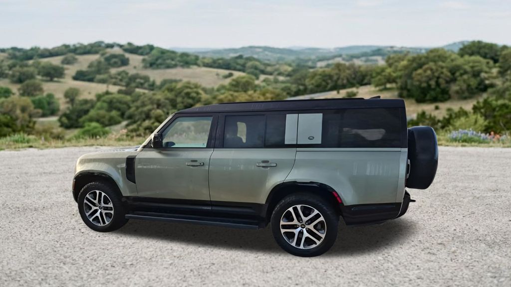 Used Car 2024 Land Rover Defender 130  X-dynamic Se For Sale Under $60,000 In Austin, Texas