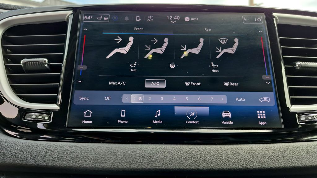 2023 Chrysler Pacifica