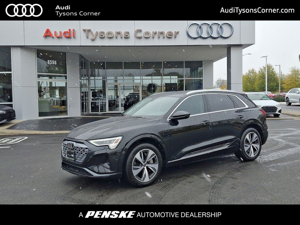 2024 Audi Q8 e-tron Premium Plus -
                Vienna, VA