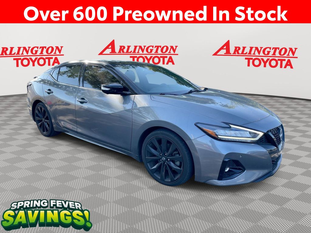 2023 Nissan Maxima SR