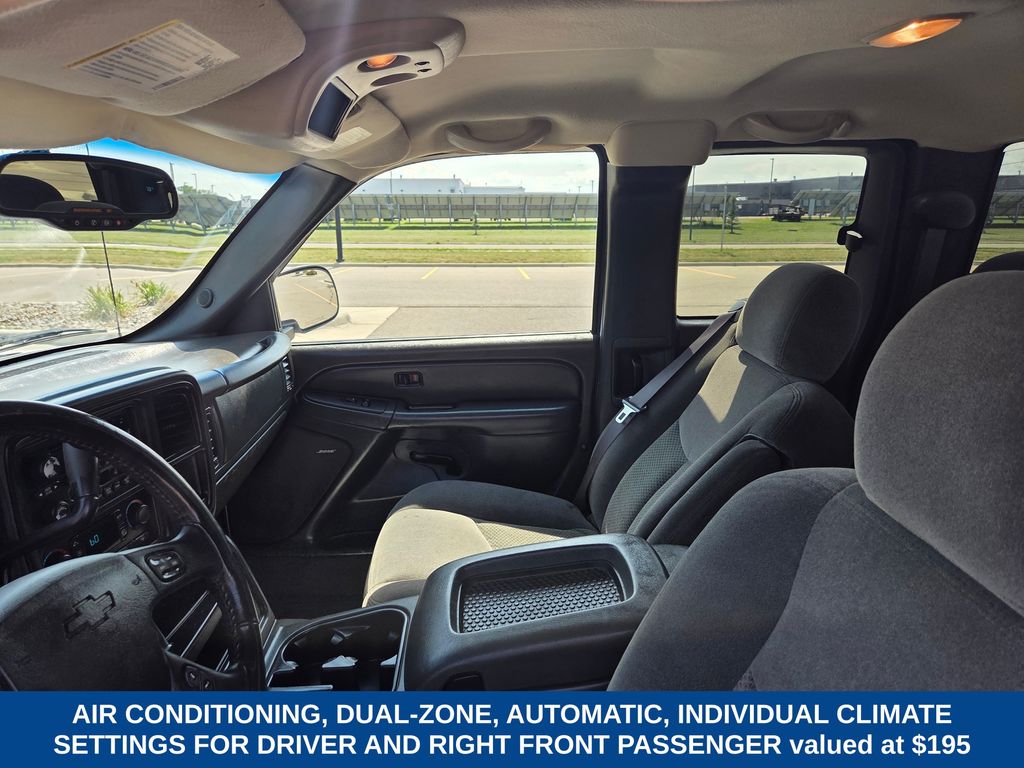 2005 Chevrolet Silverado 1500 LS