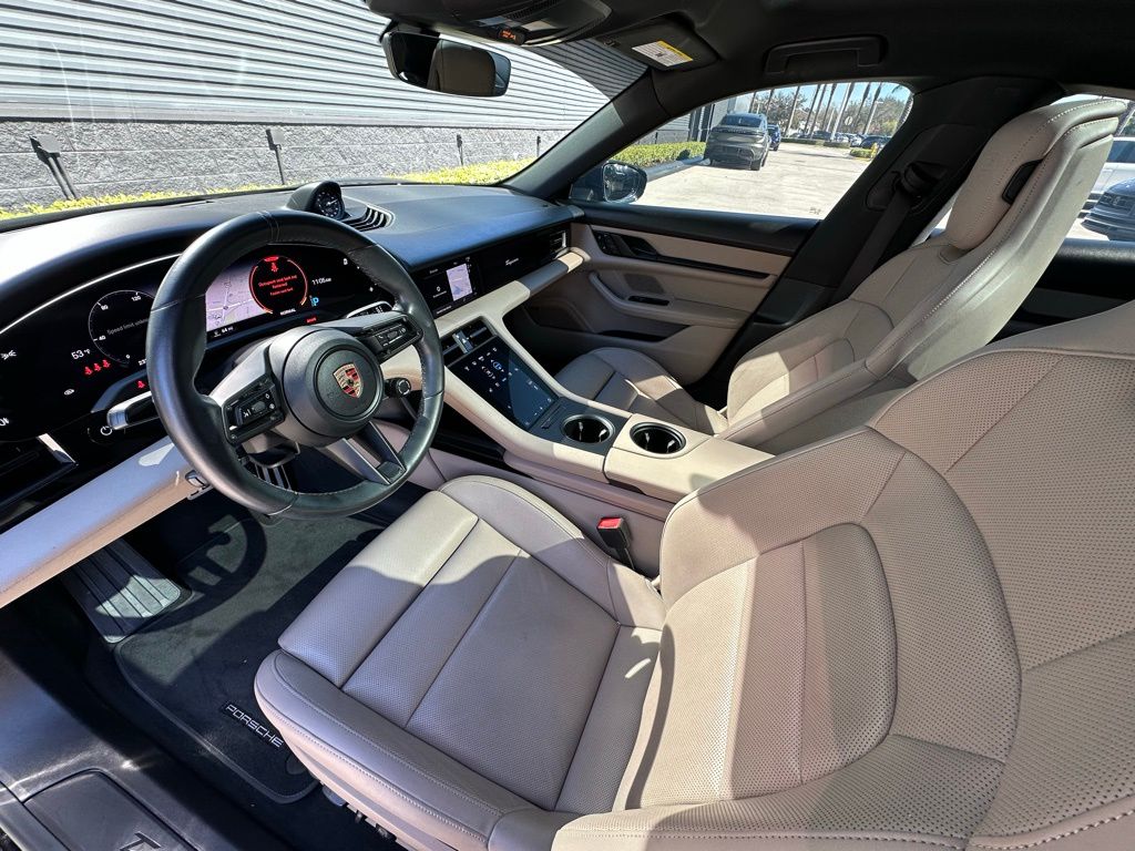 Thumbnail: 2023 Porsche Taycan - 4