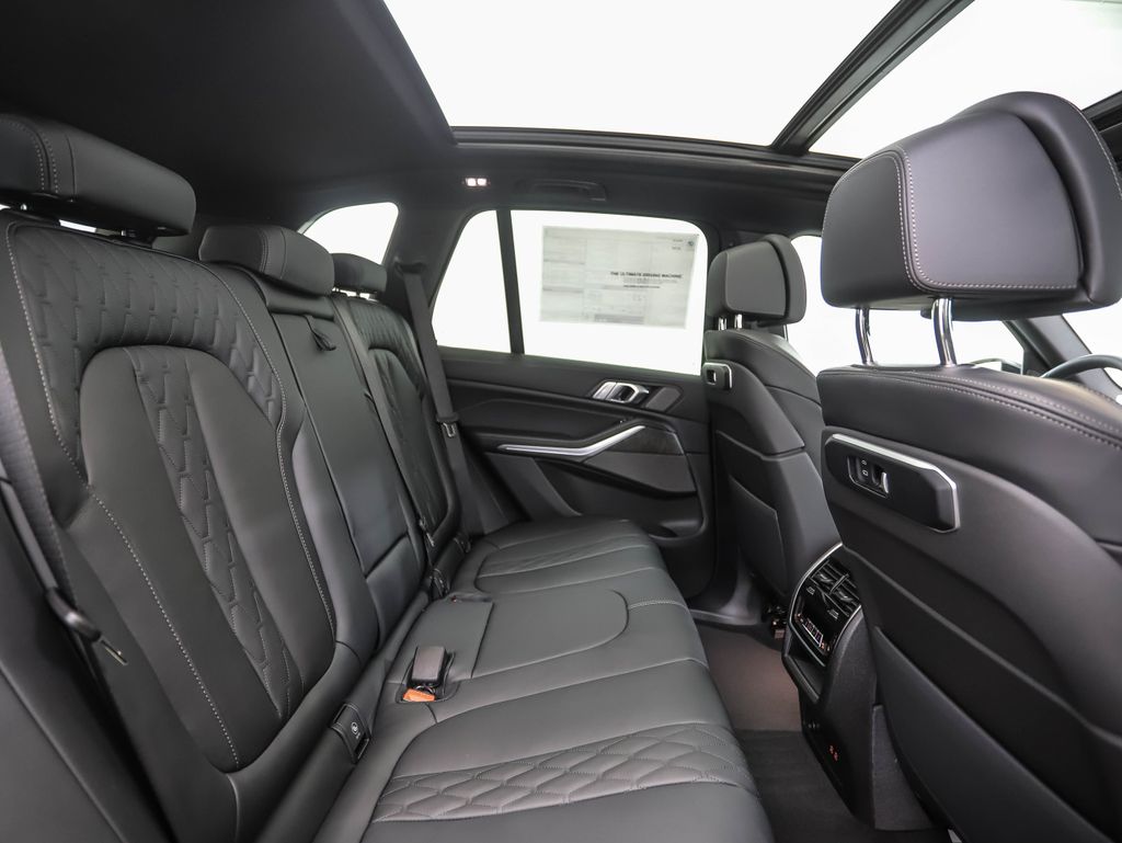 2026 BMW X5 xDrive40i 24