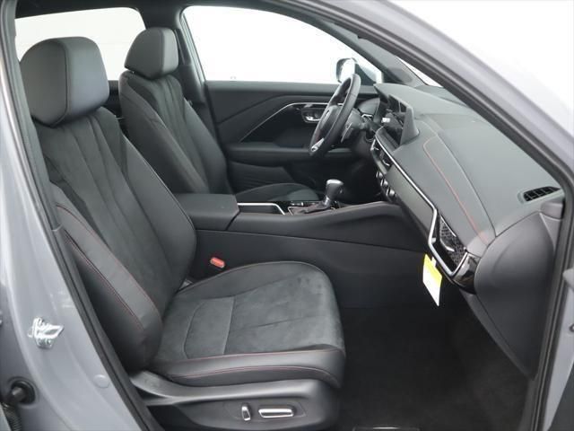 Thumbnail: 2025 Acura ADX - 21