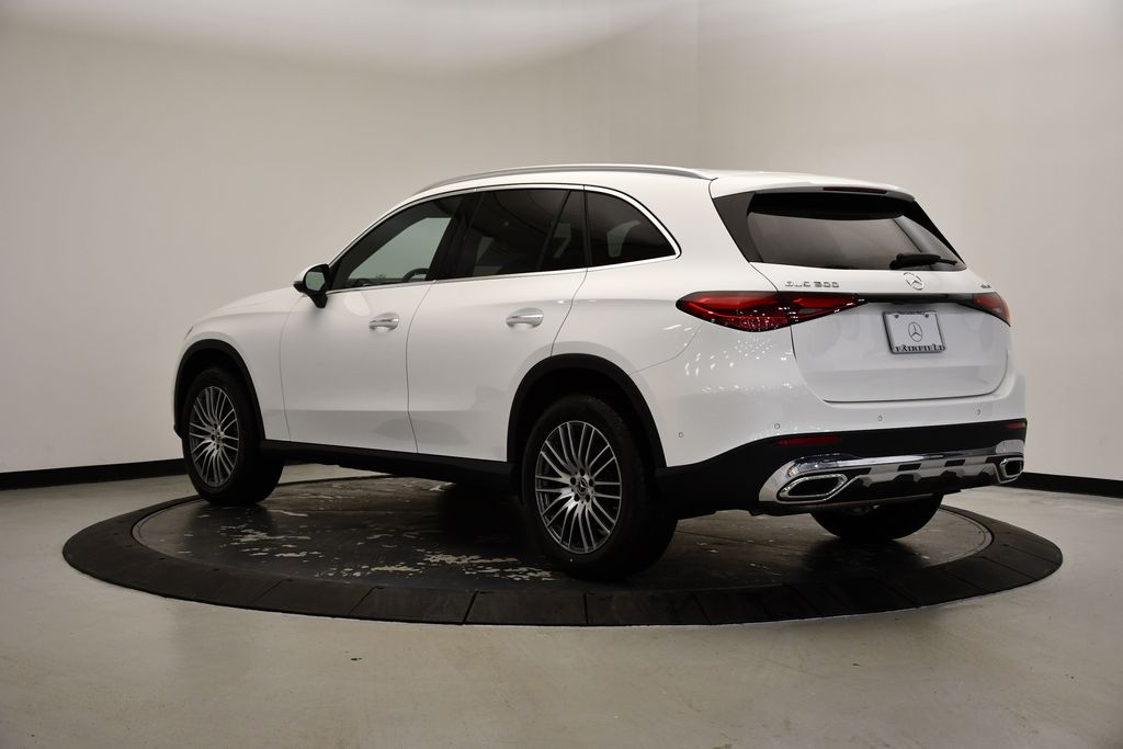 Thumbnail: 2025 Mercedes-Benz GLC - 3