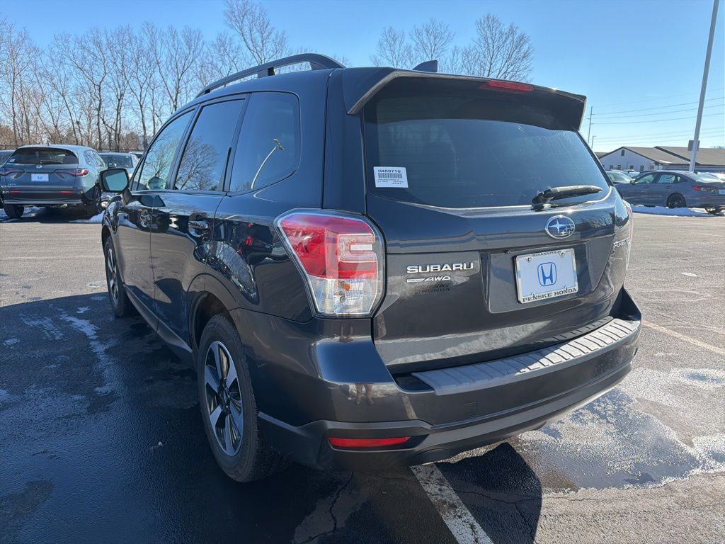 Thumbnail: 2018 Subaru Forester - 3