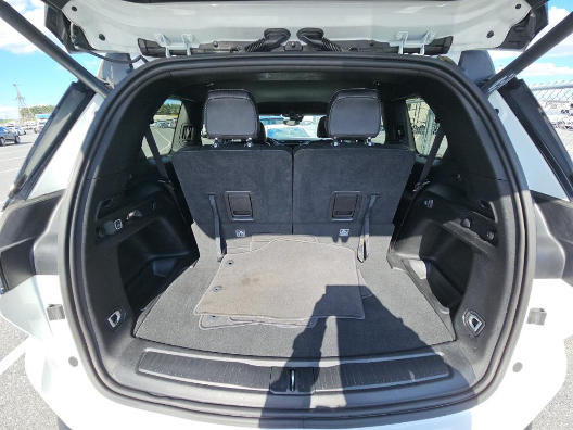 used 2023 Jeep Grand Cherokee L car, priced at $31,597