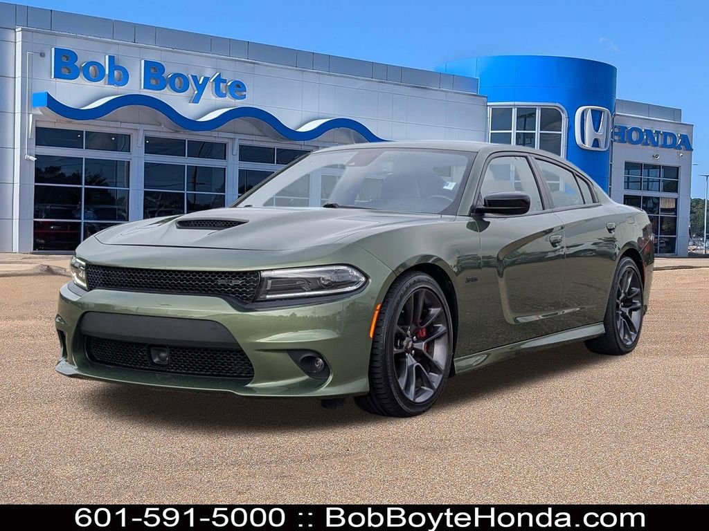 F8 Green 2023 Dodge Charger R/T RWD Sedan Rear-Wheel Drive 8-Speed Automatic