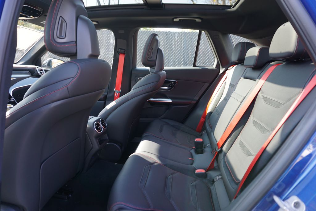 Thumbnail: 2026 Mercedes-Benz GLC - 13