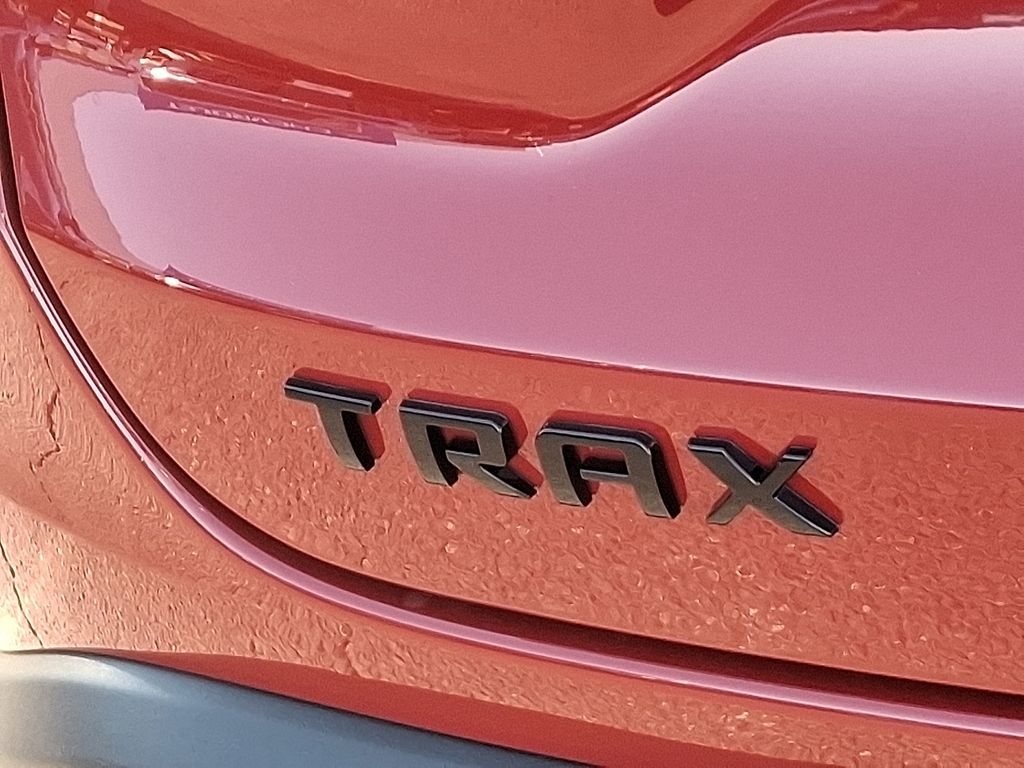 Thumbnail: 2026 Chevrolet Trax - 11