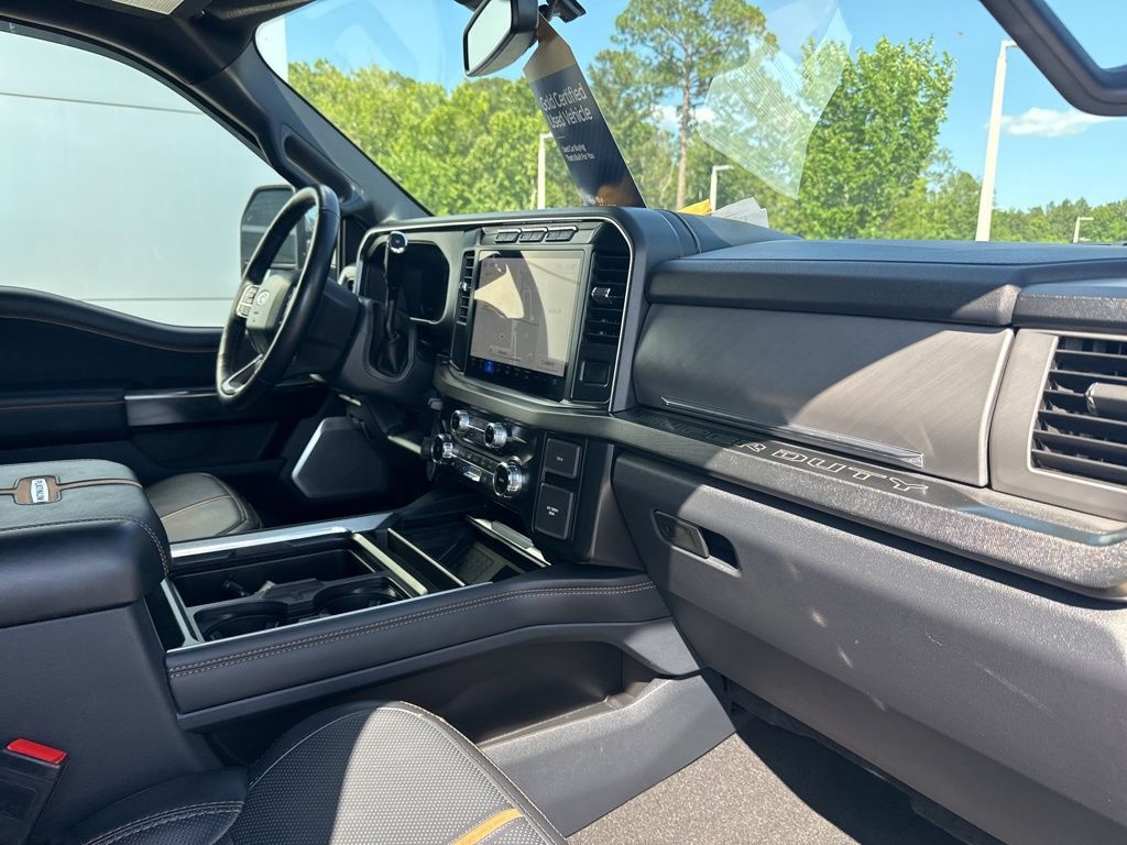 2024 Ford F-250 Super Duty Platinum