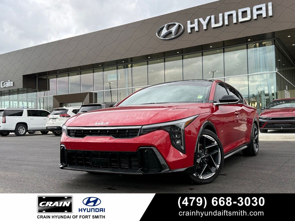 Currant Red 2025 Kia K4 GT-Line FWD Sedan Front-Wheel Drive Continuously Variable Transmission